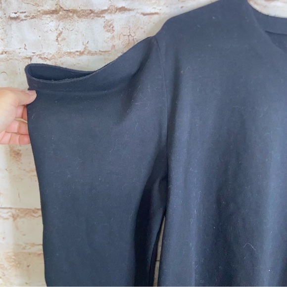 Norma Kamali Dropped Cold Shoulder Twill Shirt Size Large - Picture 2 of 5